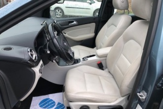 MERCEDES-BENZ B 180 CDI