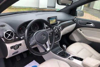 MERCEDES-BENZ B 180 CDI