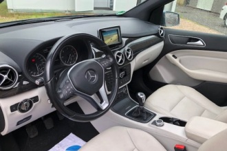 MERCEDES-BENZ B 180 CDI