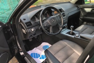 MERCEDES-BENZ C 220 CDI