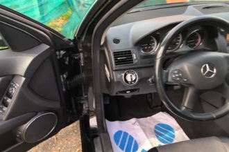 MERCEDES-BENZ C 220 CDI