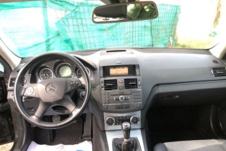 MERCEDES-BENZ C 220 CDI