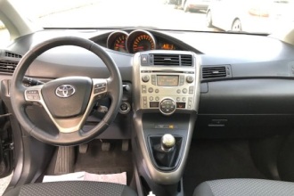 TOYOTA VERSO 2.0 D-4D Active