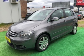 VOLKSWAGEN GOLF 1.6 TOUR
