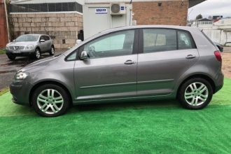 VOLKSWAGEN GOLF 1.6 TOUR