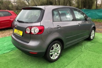 VOLKSWAGEN GOLF 1.6 TOUR