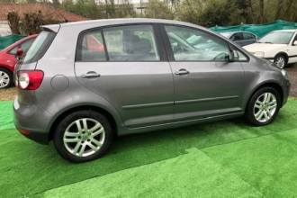 VOLKSWAGEN GOLF 1.6 TOUR