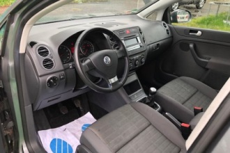 VOLKSWAGEN GOLF 1.6 TOUR