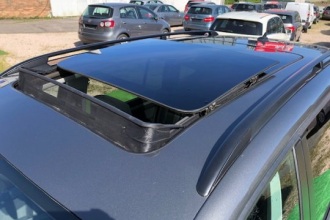 VOLKSWAGEN TOURAN 2.0 TDI - 7 PLAZAS