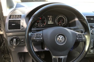 VOLKSWAGEN TOURAN 2.0 TDI - 7 PLAZAS