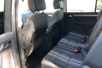 VOLKSWAGEN TOURAN 2.0 TDI - 7 PLAZAS