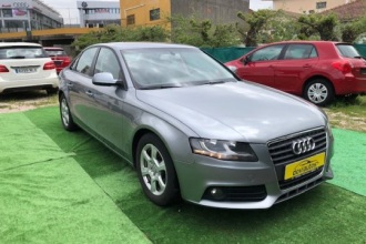 AUDI A4 2.0 TDI