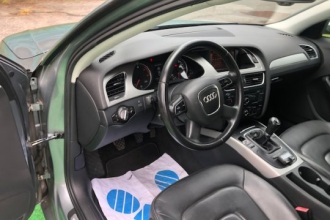 AUDI A4 2.0 TDI