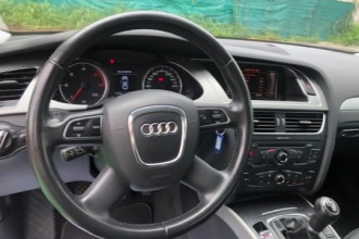 AUDI A4 2.0 TDI