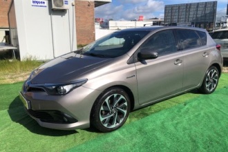 TOYOTA AURIS 1.8 Hybrid Design Edition