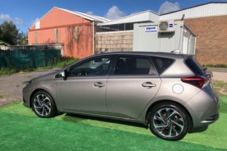 TOYOTA AURIS 1.8 Hybrid Design Edition