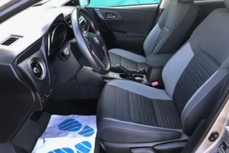 TOYOTA AURIS 1.8 Hybrid Design Edition