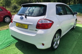 TOYOTA AURIS 1.8 Hybrid Executive