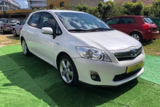 TOYOTA AURIS 1.8 Hybrid Executive