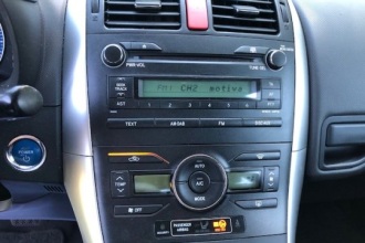 TOYOTA AURIS 1.8 Hybrid Executive