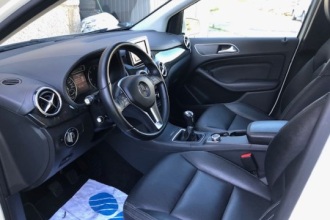 MERCEDES-BENZ B 180 CDI