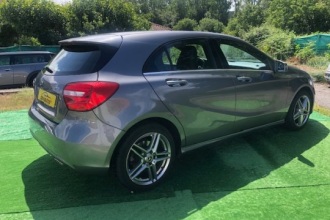 MERCEDES-BENZ A 180 CDI