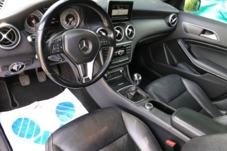 MERCEDES-BENZ A 180 CDI
