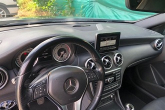 MERCEDES-BENZ A 180 CDI