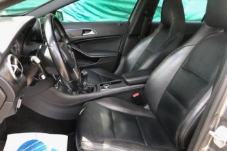 MERCEDES-BENZ A 180 CDI
