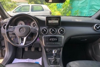 MERCEDES-BENZ A 180 CDI