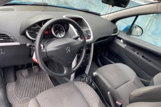 PEUGEOT 207 1.4 HDI X-LINE