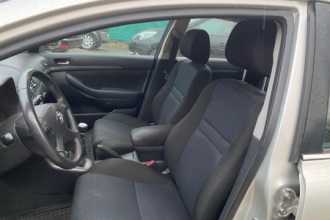 TOYOTA AVENSIS 2.0 D-4D ACTIVE
