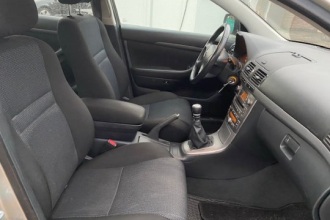 TOYOTA AVENSIS 2.0 D-4D ACTIVE