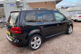 VOLKSWAGEN TOURAN 2.0 TDI LIFE