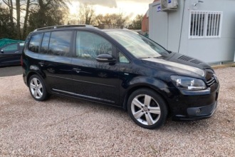 VOLKSWAGEN TOURAN 2.0 TDI LIFE