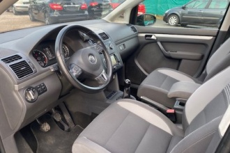 VOLKSWAGEN TOURAN 2.0 TDI LIFE