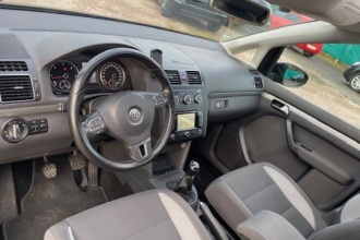 VOLKSWAGEN TOURAN 2.0 TDI LIFE