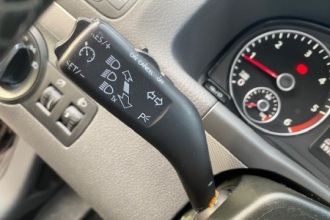 VOLKSWAGEN TOURAN 2.0 TDI LIFE