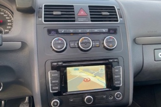 VOLKSWAGEN TOURAN 2.0 TDI LIFE