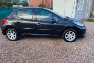 PEUGEOT 207 1.6 HDI