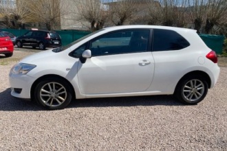 TOYOTA AURIS 1.4 D-4D LIVE