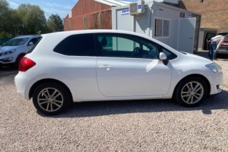 TOYOTA AURIS 1.4 D-4D LIVE