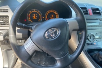 TOYOTA AURIS 1.4 D-4D LIVE