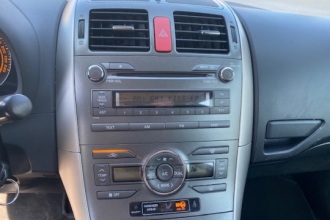 TOYOTA AURIS 1.4 D-4D LIVE