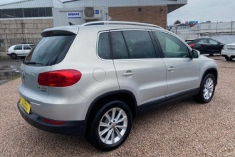 VOLKSWAGEN TIGUAN 2.0 TDI Karat 4Motion DSG