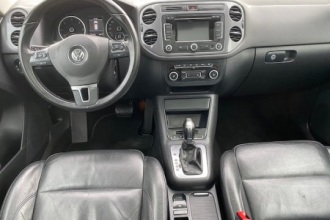 VOLKSWAGEN TIGUAN 2.0 TDI Karat 4Motion DSG