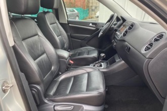 VOLKSWAGEN TIGUAN 2.0 TDI Karat 4Motion DSG