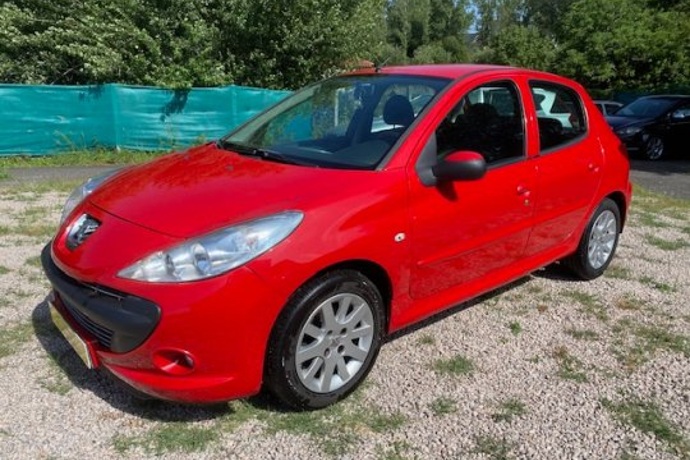 PEUGEOT 206 1.4 HDI PLUS