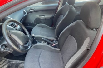 PEUGEOT 206 1.4 HDI PLUS