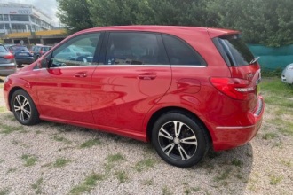 MERCEDES-BENZ B 180 CDI